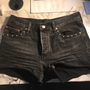501 high waisted Levi’s shorts